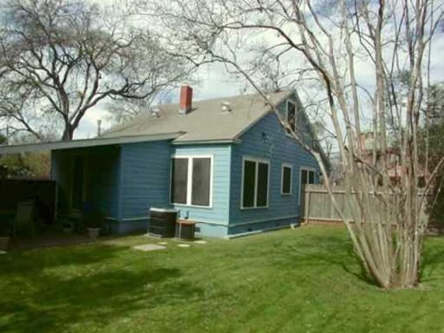 915 W 29TH