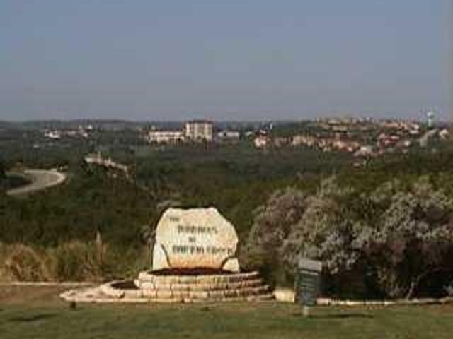 916 Barton Creek Bv