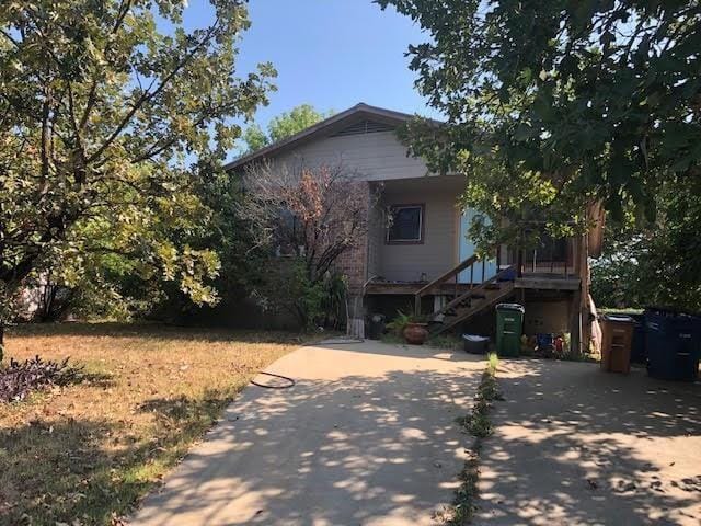 919 Walter St