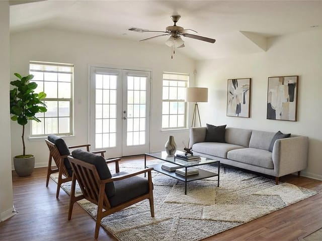 9201 Brodie LN Unit #101