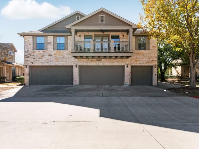 9201 Brodie Ln Unit #2303