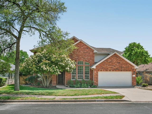 9201 Ovalla DR