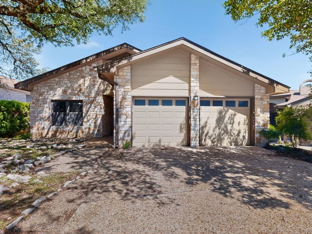 View 9202 Amberwood CV in Great Hills 7-A 9202 Amberwood CV - property photo 1 - Luxury home in Great Hills 7-A, Austin, TX