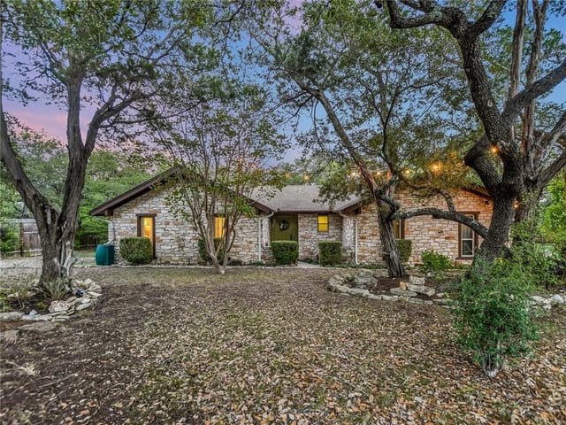 9203 Lauralan Dr