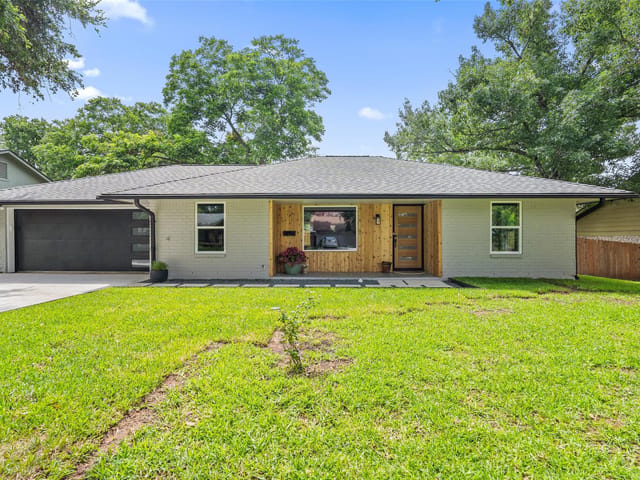 9203 Quail Wood Dr
