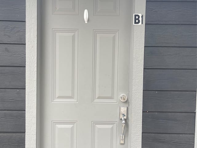 9205 Georgian DR Unit #B1