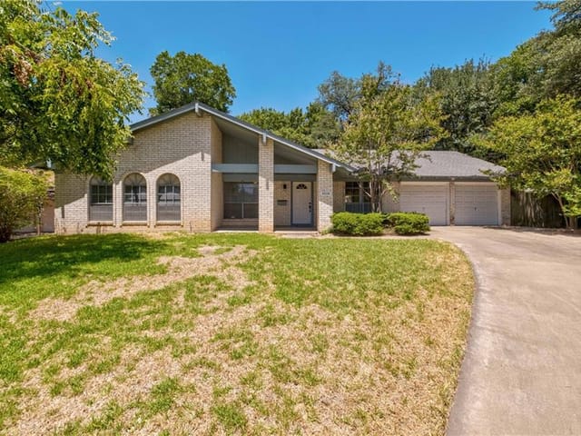 9206 Indian Quail Cir