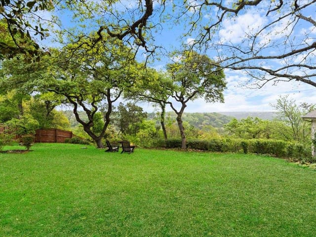 9206 Mystic Oaks Trl
