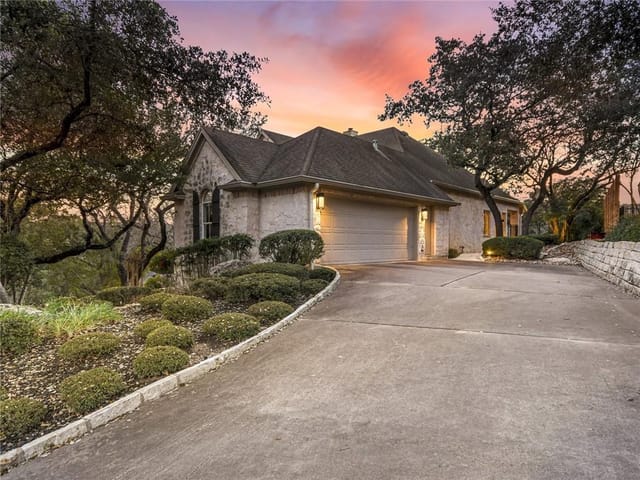 9208 Simmons Rd
