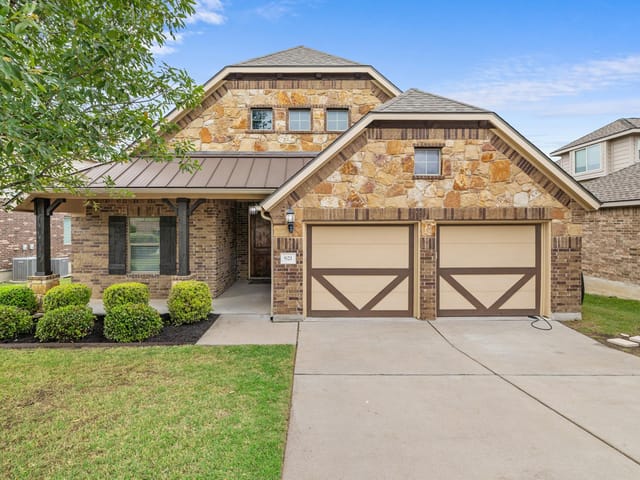 921 Tabernash Dr