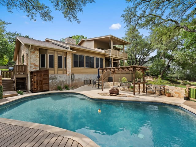 9216 Mystic Oaks Trl