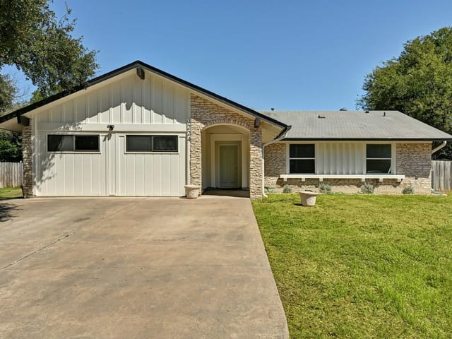 9224 Partridge Cir