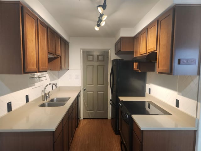 9226 Jollyville Rd Unit #112