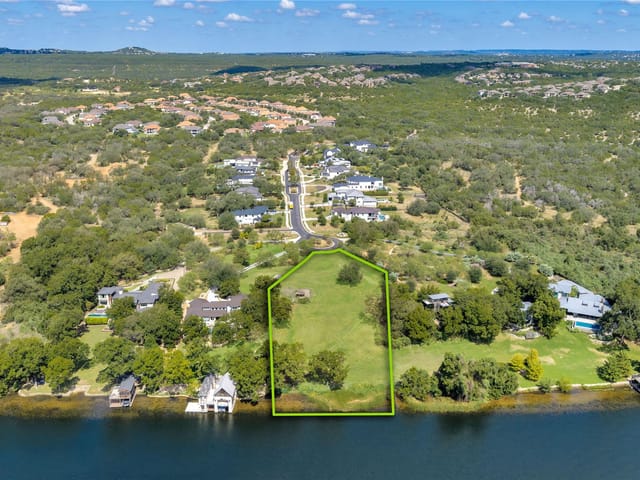 924 Cypress Grove DR