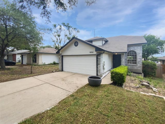 9241 Vigen Cir
