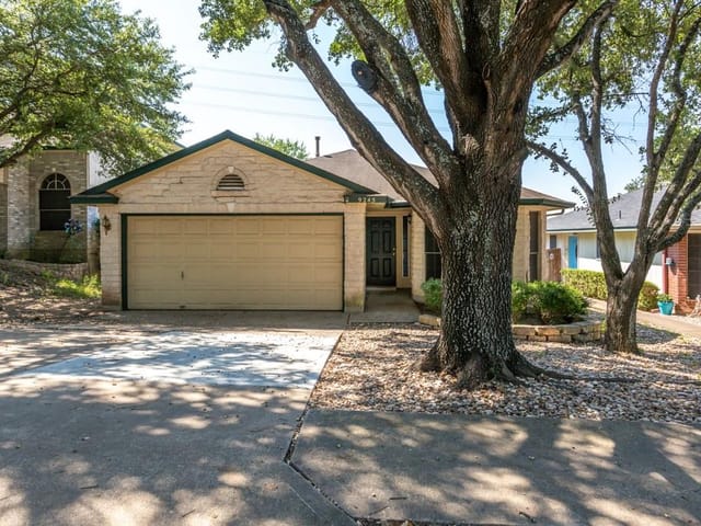 9245 Vigen Cir