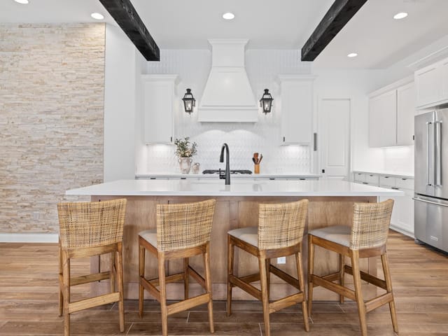 925 Indian Hawthorne DR Unit #GH-39