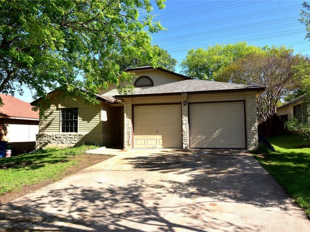 926 Peggotty Pl
