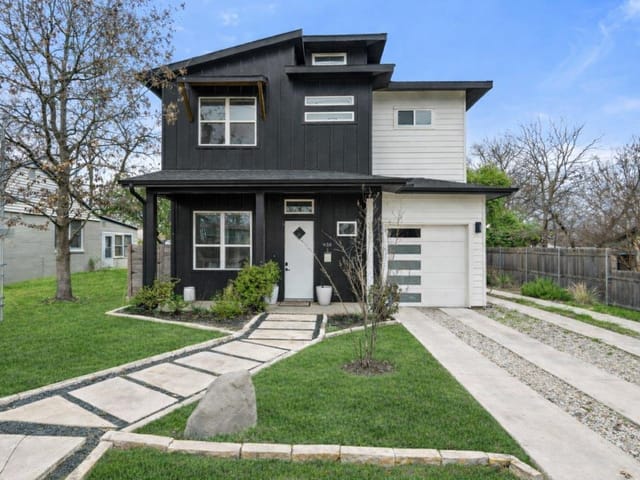 928 E 53rd 1/2 St Unit #1