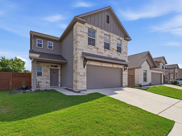 928 Falkland TRCE