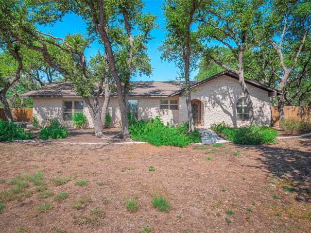 9302 Lauralan Dr