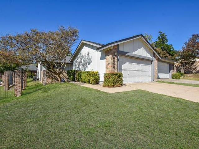 9308 Singing Quail Dr