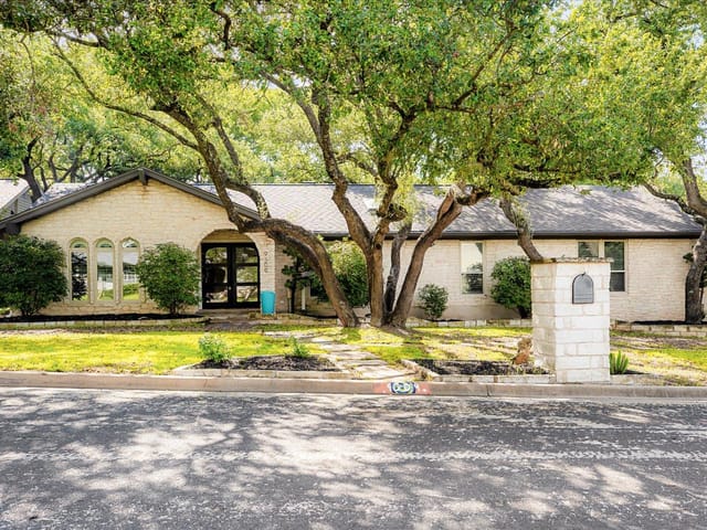 9309 Cedar Forest Dr