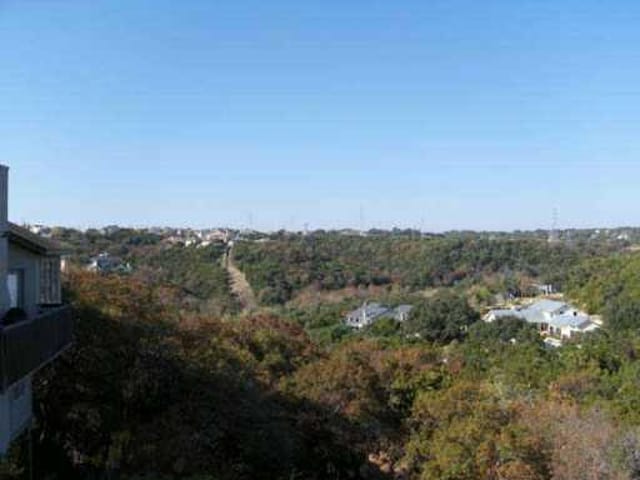 9310 Knollcrest LOOP