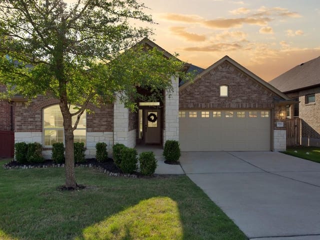 9312 Sawyer Fay Ln