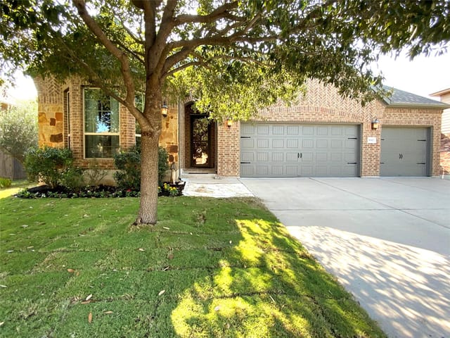 9317 Sydney Marilyn Ln