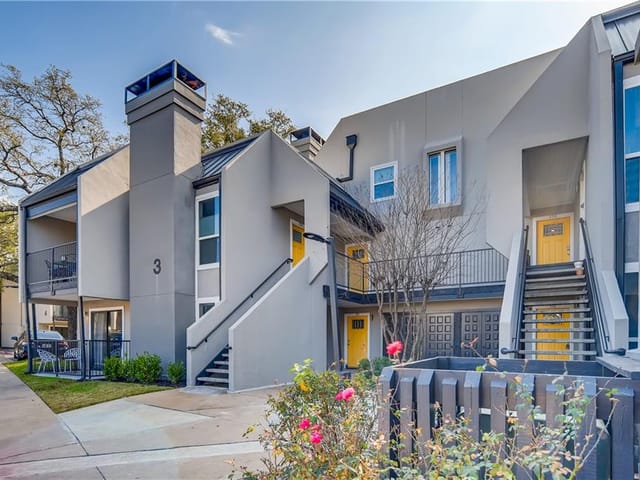 935 La Posada Dr Unit #134