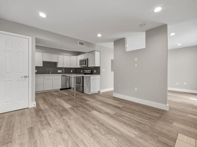 935 La Posada Dr Unit #144
