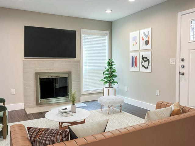 935 La Posada DR Unit #145