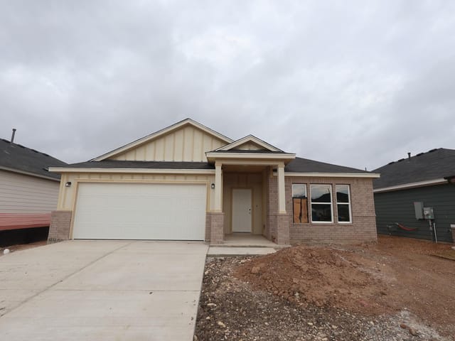 9400 Furman DR