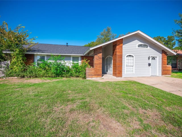 9400 Mountain Quail Rd