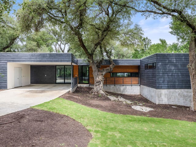 9400 Shady Oaks DR