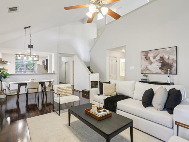 9401 Bernoulli DR