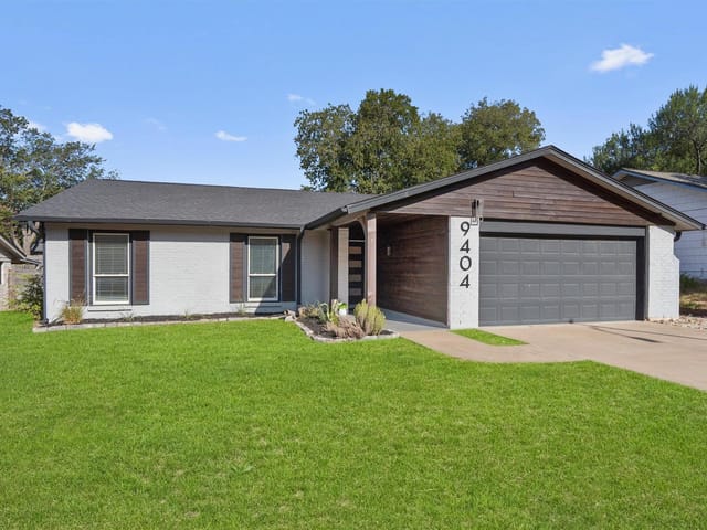 9404 Meadow Vale