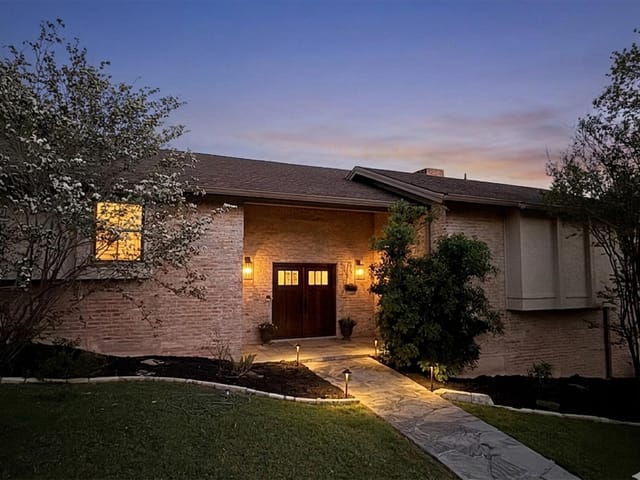 9407 Springwood DR