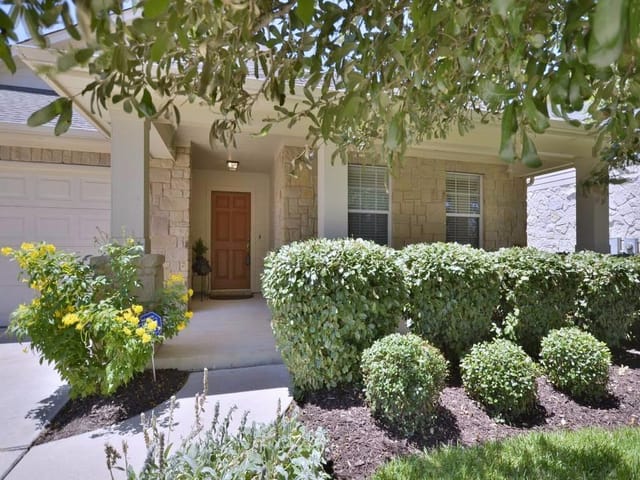 9408 Castle Pines Dr