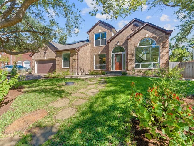 9408 Scenic Bluff DR