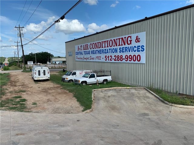 9409 Highway 290 W