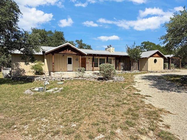 941 Sandy Point Rd Unit #A