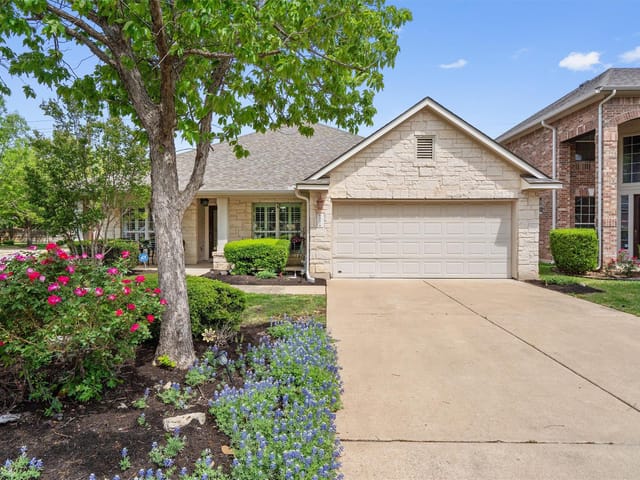 9437 Caves Valley Dr