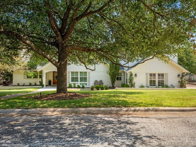 9442 Spring Hollow DR