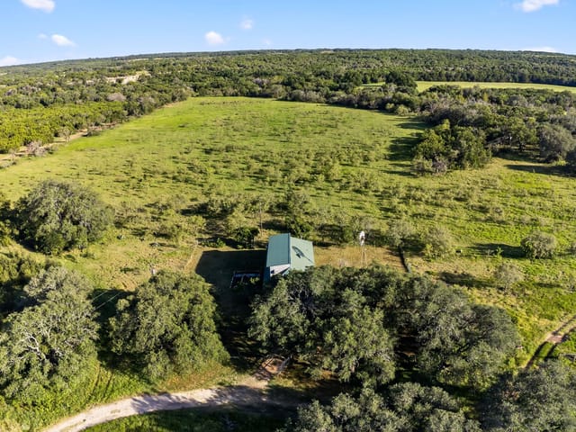 950 Ater Ranch Est