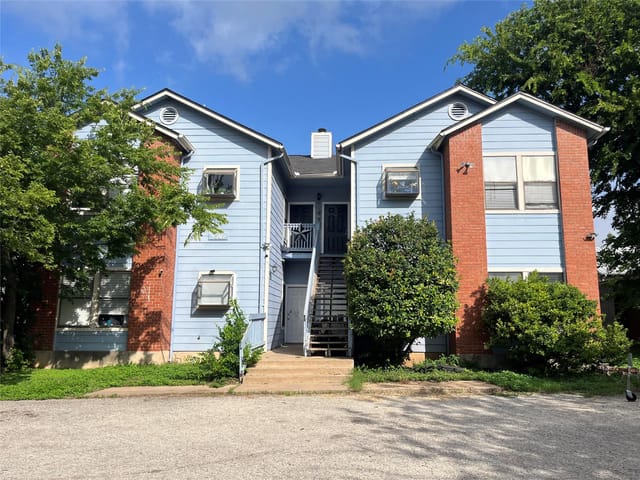 9502 Kempler DR Unit #B