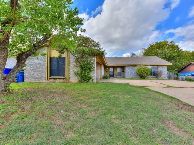 9502 Parkfield Dr