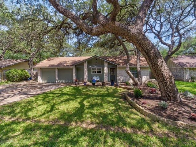 9506 Newberry Dr