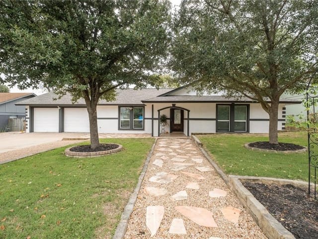 9507 Stonebridge Dr